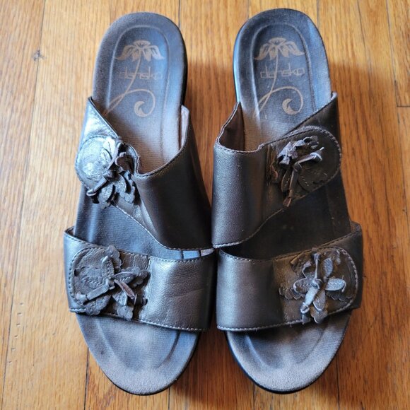 Dansko Bronze‎ Brown Leather Floral Sandals 39 DONNA 8.5 9 - Picture 2 of 9
